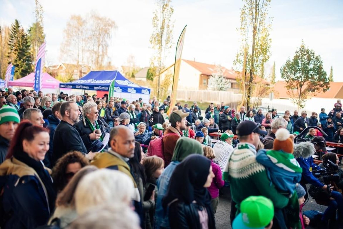 Endelig er masse folk tilbake på kamp.